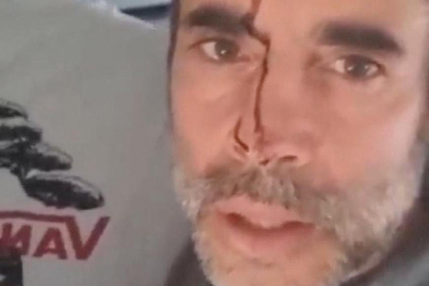 Šílený pilot se vrhl s letadlem střemhlav k zemi. Video ukazuje drsné záběry z paluby