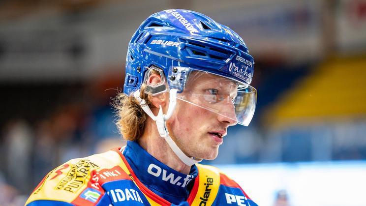 Andrej Šustr v dresu finského Jukuritu