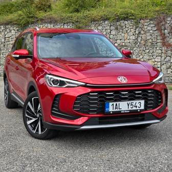 MG ZS je nejprodávanějším modelem čínské značky, nicméně oproti dřívějšku se jeho prodeje mírně propadly. Vyzkoušeli jsme hybridní provedení Hybrid+.