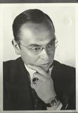 F. R. Kraus v roce 1946. Tehdy to ještě vypadalo nadějně, že bude moci zase normálně psát a publikovat, ale pak přišel komunistický převrat...