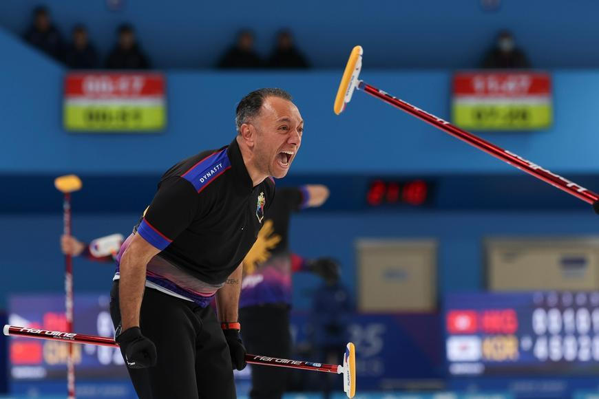 Co je to ten curling? „Kokosy s košťaty“ pobláznily Filipíny i švýcarského režiséra