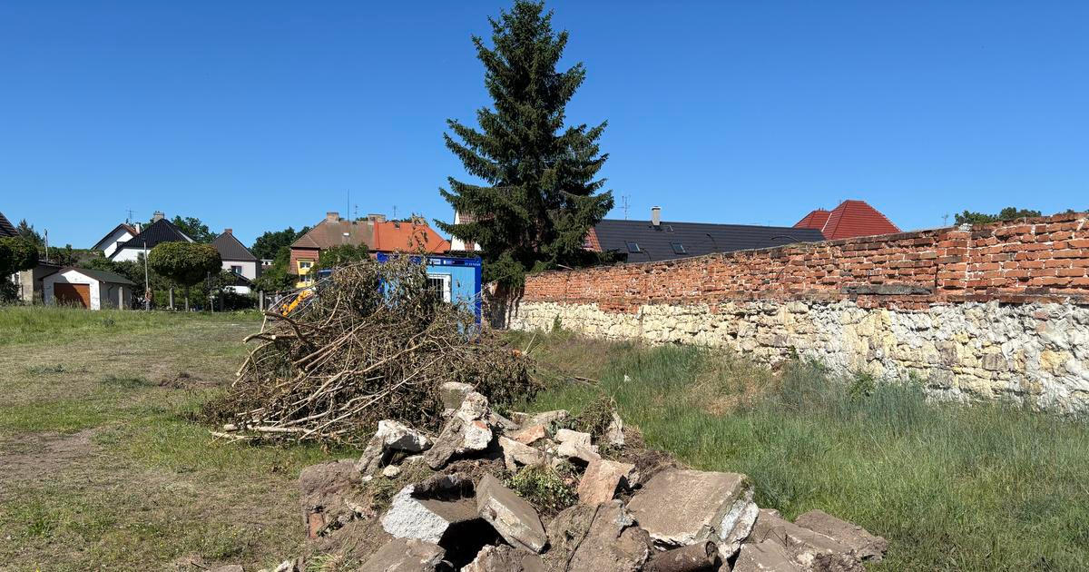 „Nález kosterních pozůstatků.“ Češi tu vraždili Němce, bagr teď odkryl hrůznou věc 