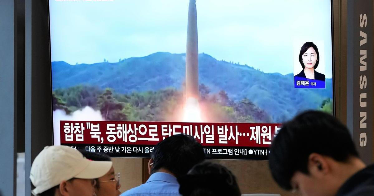 Raketa místo omluvy. Severní Korea odpálila nejméně jednu balistickou střelu