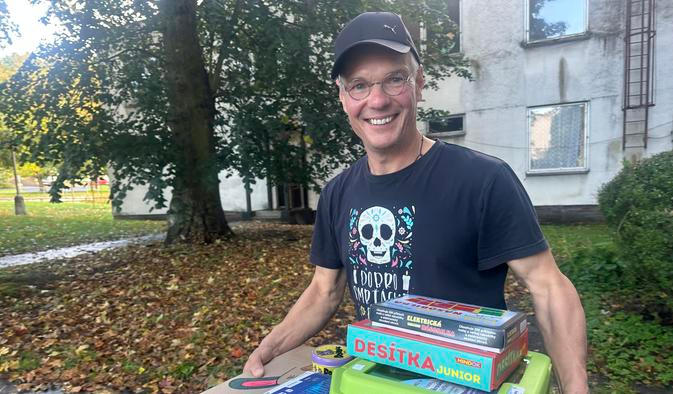 Jan Sebján pomáhá lidem nejen jako ředitel Farní charity Sokolov, jeho aktivity jsou velmi široké.