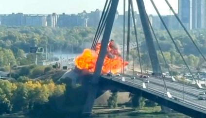 Russian drone hits North Bridge in Kyiv