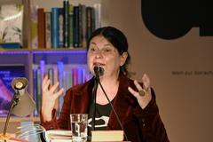 2026 - Minifestival AH0J (Literaturfestival) - Tschechien setzt über - der Kulturinitiative Literaturschiff, in der Buchhandlung Kurdirektion in Bad Ischl. Lesungen und Gespräche in Korrespondenz zum Gastauftritt Tschechiens auf der Frankfurter Buchmesse 