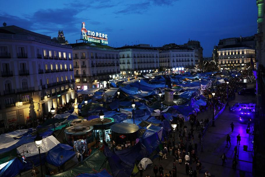 Demonstrators set up camp to protest Spain's housing crisis in Madrid