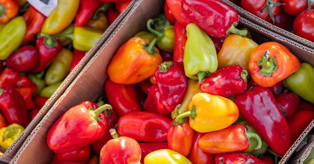 Zapomeňte na citrony. Běžná zelenina ze zahrádky má 2,5krát víc vitaminu C a unikátní barvivo