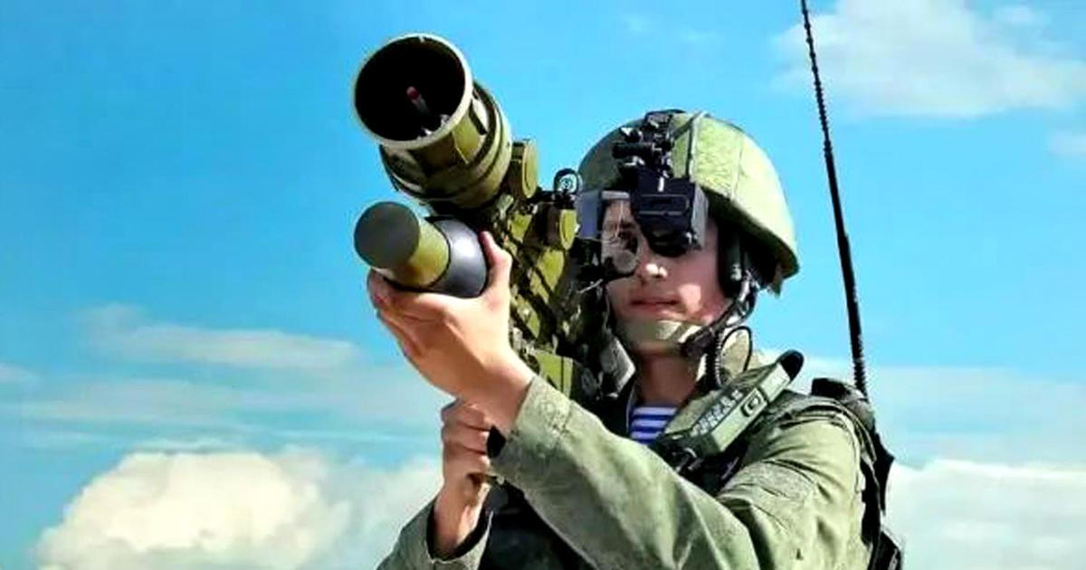 Video: Dron mířil na palivo pro moskevská letiště. Pak přišel nečekaný zvrat