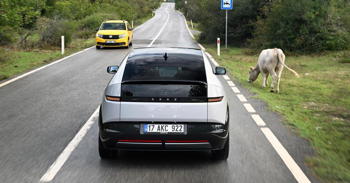 Hyundai našel recept na Škodovku. Drahý benzin ho nezajímá, Ioniq 3 překvapí spotřebou i kufrem