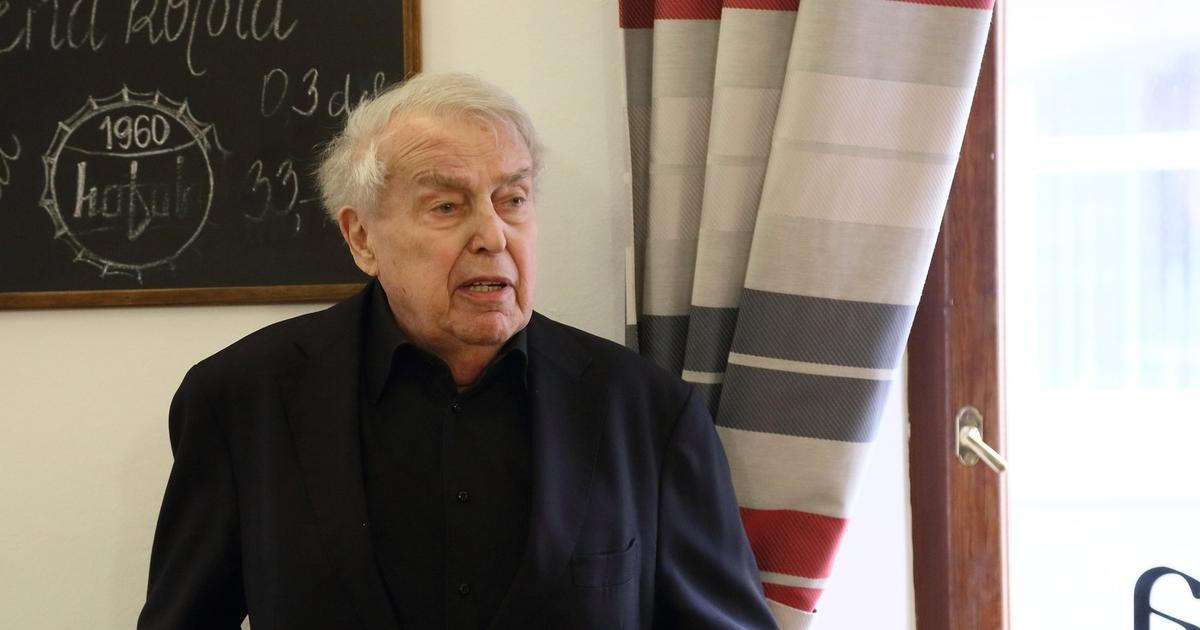 Parta charty mastí karty. Pavel Kohout vydává novou sbírku (ne)povídek