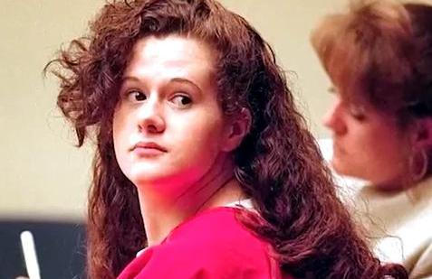Američanka Christa Pikeová se nejprve stala nejmladší ženou, kterou soud v Tennessee poslal na popraviště.