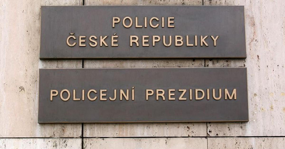 Ze zákulisí policejního „pekla“, kde došlo k sebevraždám. Jak se likvidují „nepohodlní“?