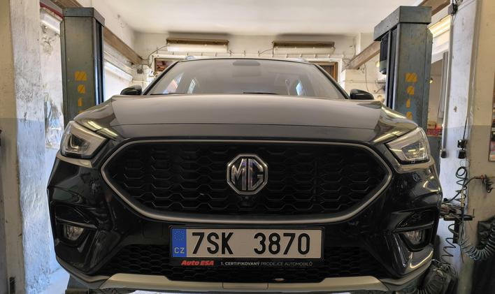 MG ZS