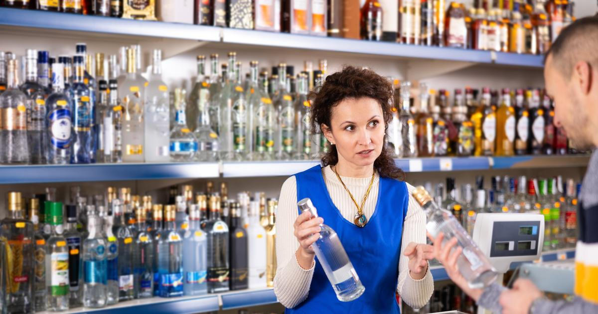 Pivo přijde o reklamu, alkohol o noční prodej. Polsko schválilo nová pravidla