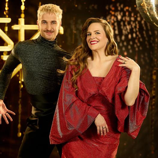 Petra Nesvačilová a Filip Hudlický jako účastníci 14. ročníku televizní taneční soutěže StarDance...když hvězdy tančí.
