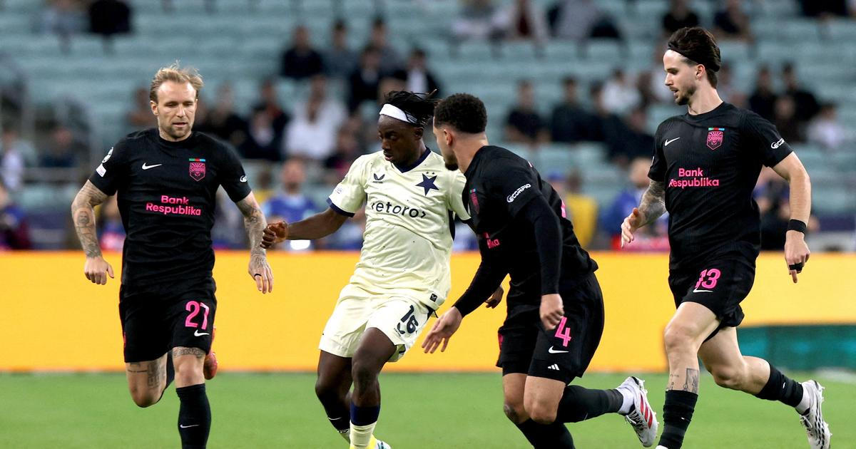 Slavia prohrála i v Baku. Outsider slaví první body v Lize mistrů