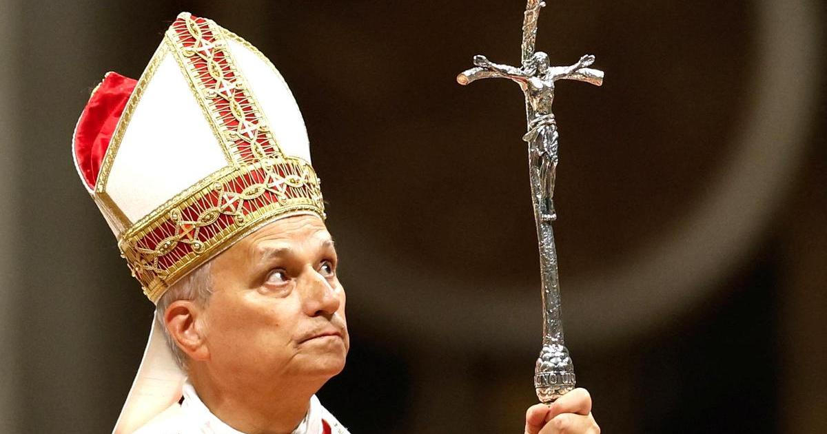 Věřící se modlí za papeže, přidal se i Rubio. Lev XIV. je po operaci rakoviny