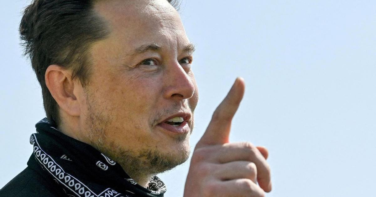 Na přímý pokyn shora. Musk řekl, kdo rozhodl o výpadku na Ukrajině