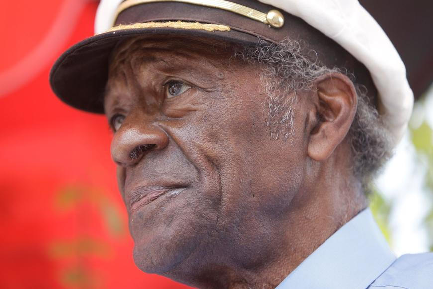 Chuck Berry nejednou skončil za mřížemi. Jeho kytarová sóla změnila svět rokenrolu
