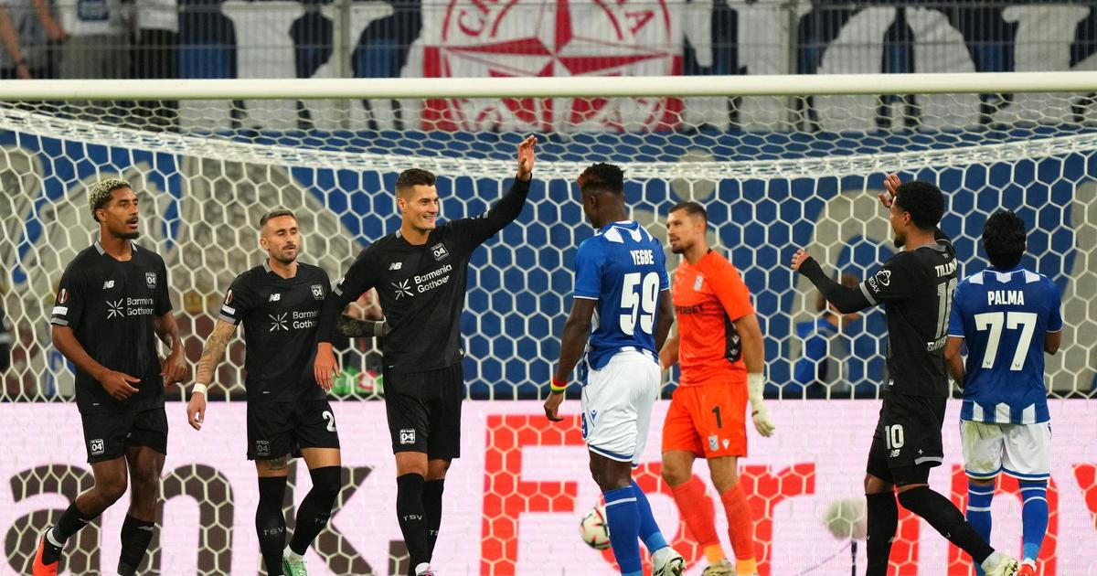 Za hranicí formalit. Kouč emotivně hodnotil Schicka a vysvětlil, proč ho rychle stáhl