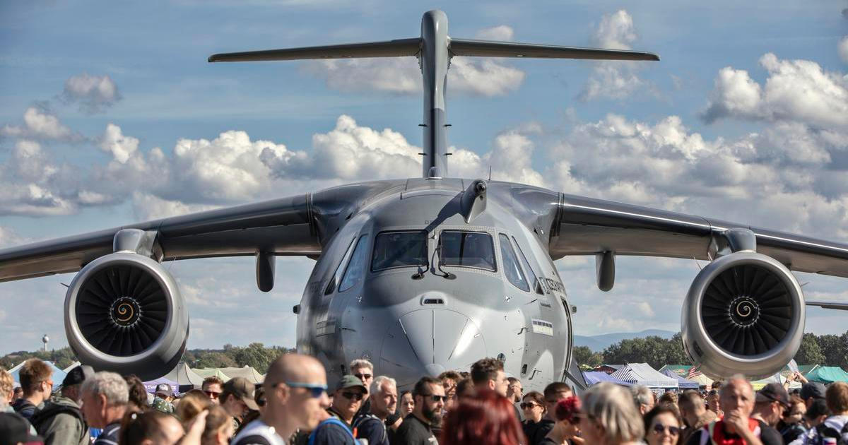 Na misi zatím nemůže. Českému armádnímu obrovi chybí klíčová součástka