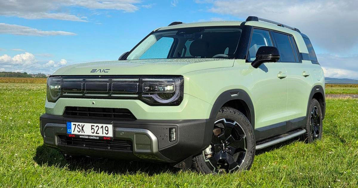 Neznámé SUV boří zažité pořádky. BAIC BJ30 se divočiny nebojí, nepípá a nemá příplatky