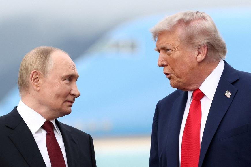 Trump na poslední chvíli zachránil Putina. Odložil ekonomickou atomovou zbraň