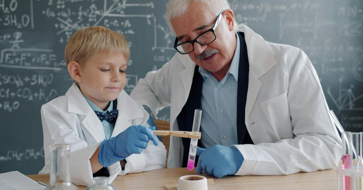 Vláda schválila změny ve financování asistentů pedagoga na základních školách