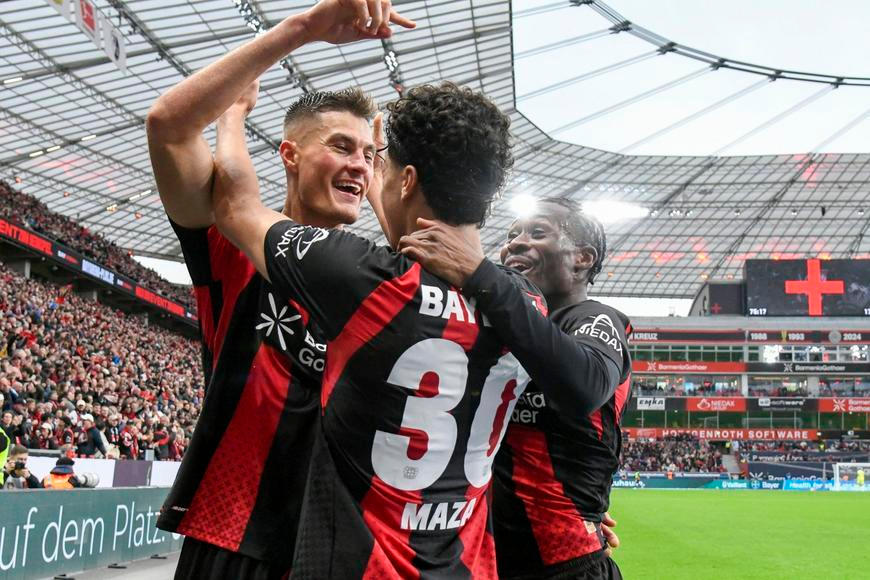 Sobec? Ani náhodou. Němci se klaní „impozantnímu“ Schickovi, zíral i Klopp
