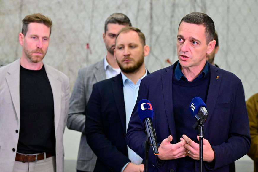 Začátek konce TOP 09? Stranu opouští i velká jména, tím to zdaleka nemusí skončit