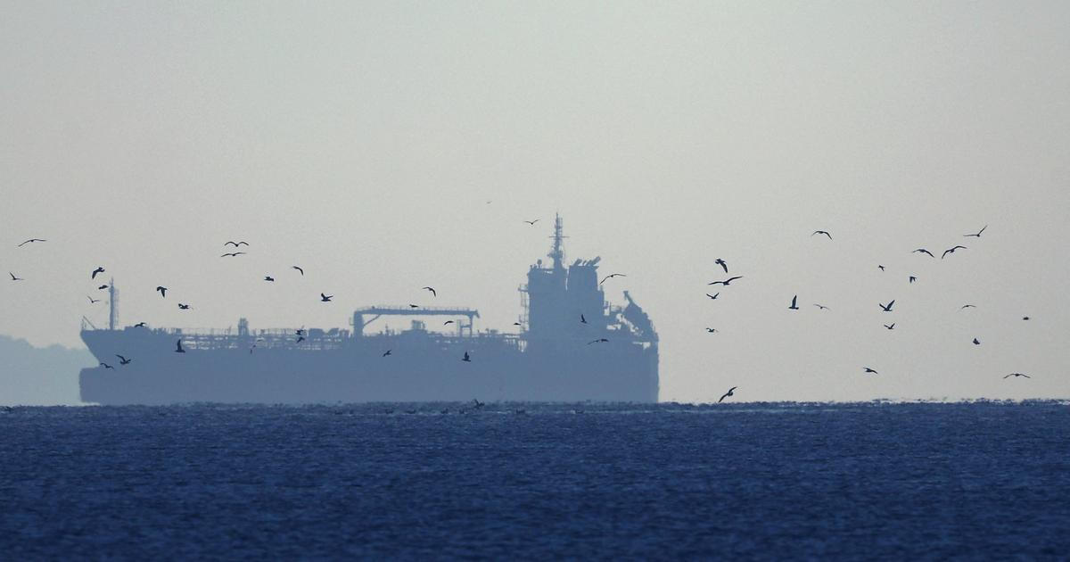 Trump se raduje. Z Ruska do USA vyplul první tanker, veze 40 tisíc tun nafty