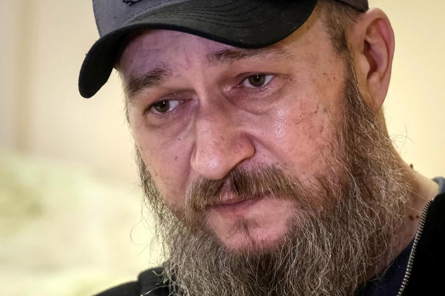 Amputoval si svou nohu. Neuvěřitelný příběh ze zóny smrti, popsal ho raněný Ukrajinec