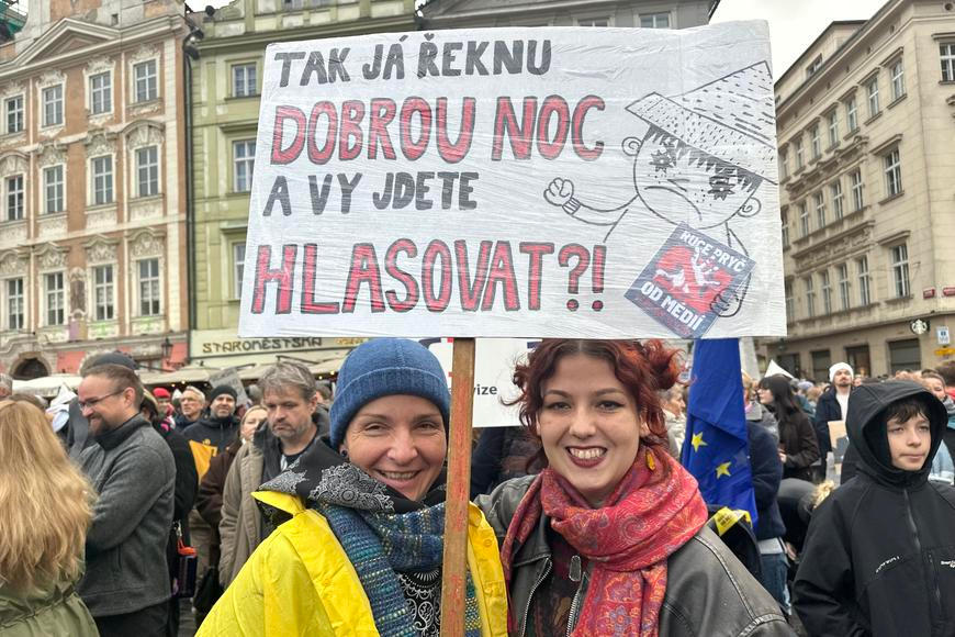 „Co nás naštvalo nejvíc.“ Aktuálně.cz mluvilo s kritiky Babiše a vlády. Přišla i volička Macinky