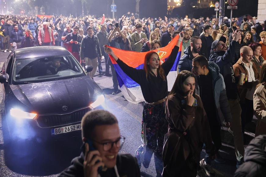 Uznávám porážku, oznámil Vučić před sečtením hlasů. Srbským volbám dominují studenti