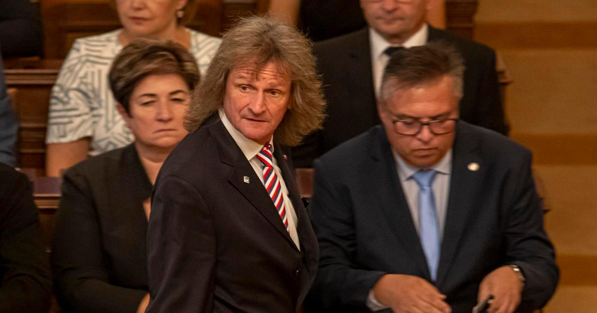 Turek, Macinka nebo Ševčík. Babiš vládou s nimi nasedl na tygra, který ho může zničit