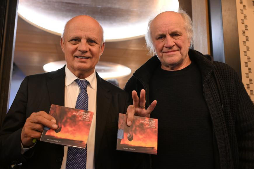 Michal Horáček vydává nové album. Pozemský prach a Boží dech se inspiruje Biblí
