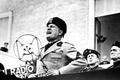 Benito Mussolini během projevu v září 1934