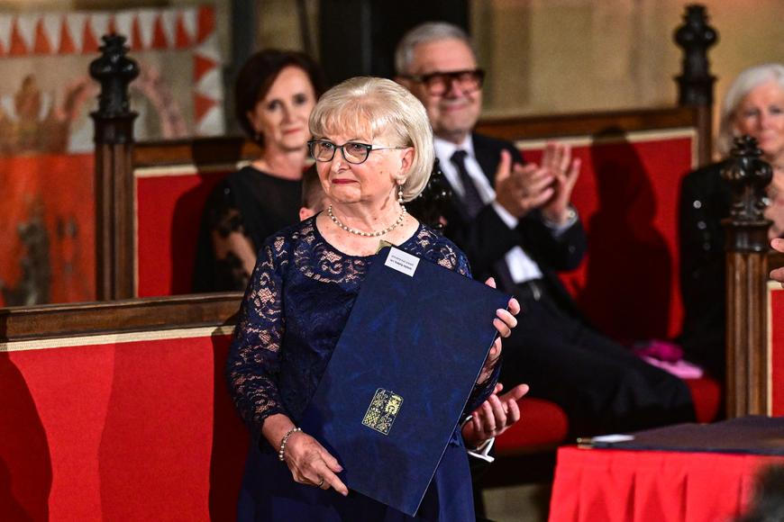 „Konečně se dočkal.“ Kuberova vdova převzala metál od Pavla, od Zemana ho odmítla