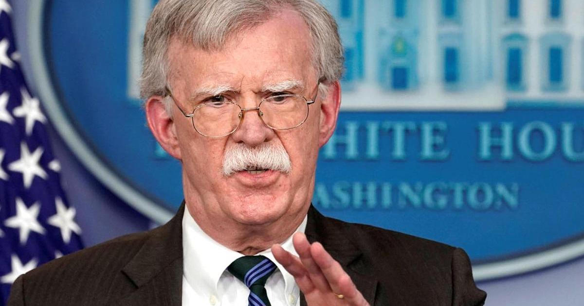 Vůbec nechápe, jak funguje diplomacie, říká exkluzivně o Trumpovi jeho bývalý klíčový muž