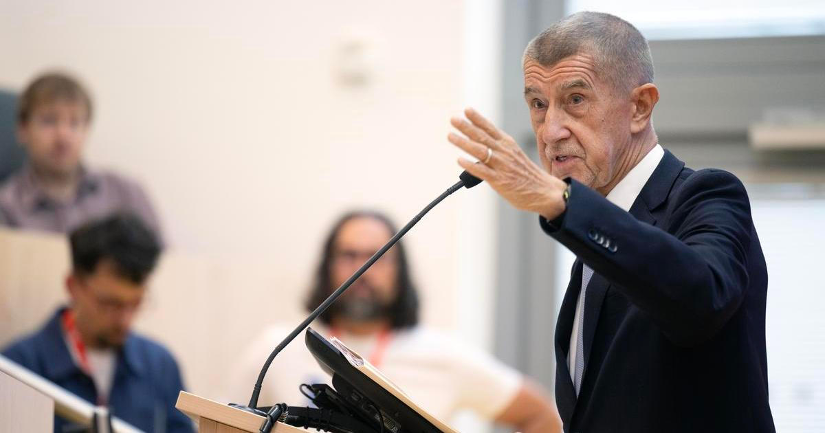 Diskusi o poplatcích nebudeme omezovat, tvrdí Babiš. Peníze prý nepůjdou z rozpočtu